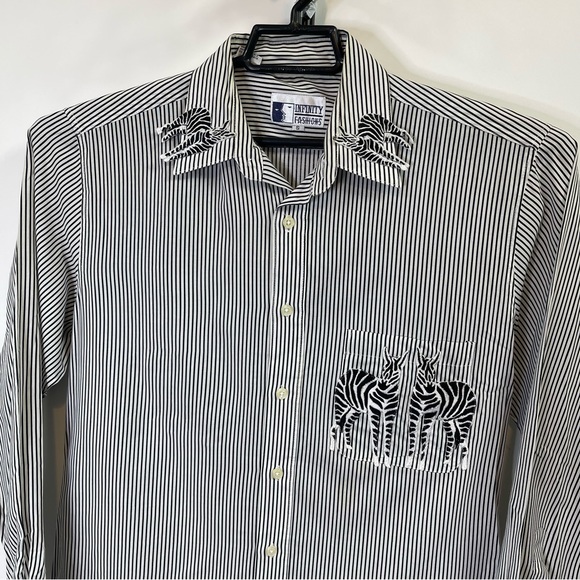 Infinity Fashions Shirt Black & White Striped Zebras on Front & Back Sz S Womens - Picture 2 of 6
